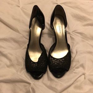 Black Liz Claiborne 2 inch heels
